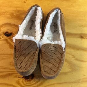 Koolaburra By Ugg Brown and White Fleece Lined Footwear Size 7.5-8
